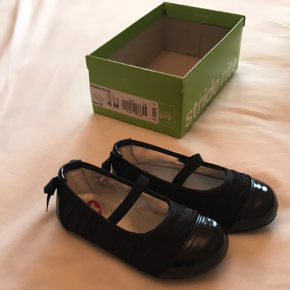 Baby girl dress shoe